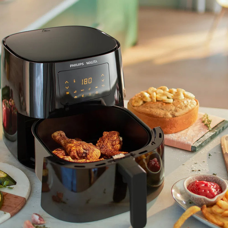 Fritadeira elétrica airfryer Philips Walita essential XL Ri9270 painel digital potência 2000W 6,2 litros preta 110v